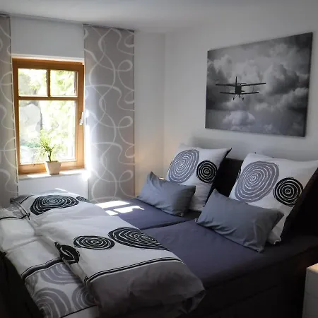 Mondfaenger Apartman *